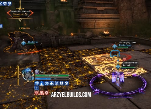 gold circle colossal coliseum